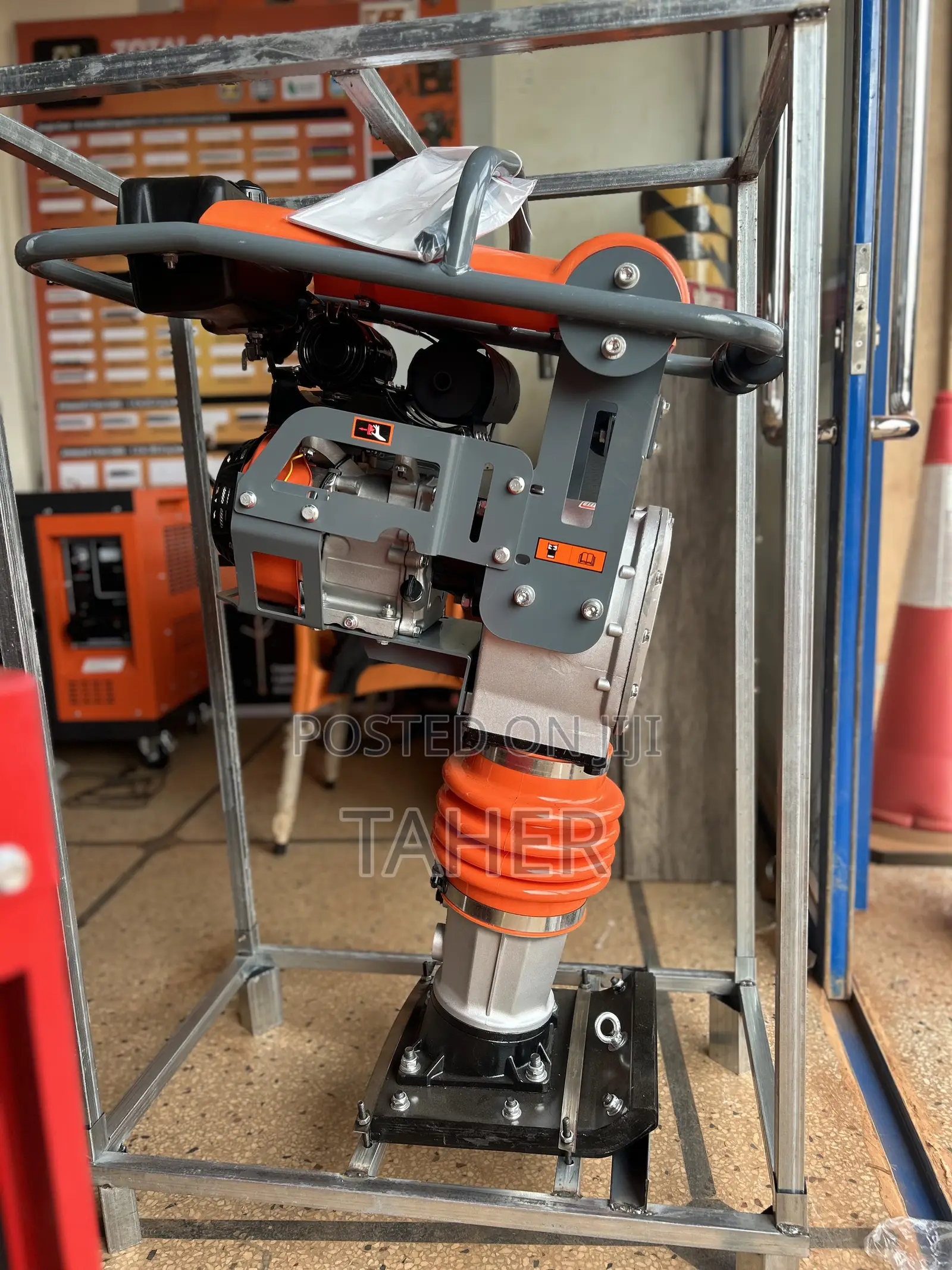 Petrol Tamping Rammer
