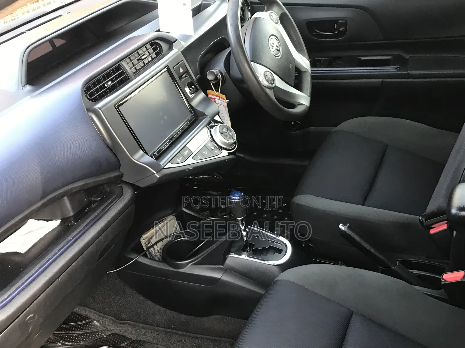 Toyota Aqua 2013 Black