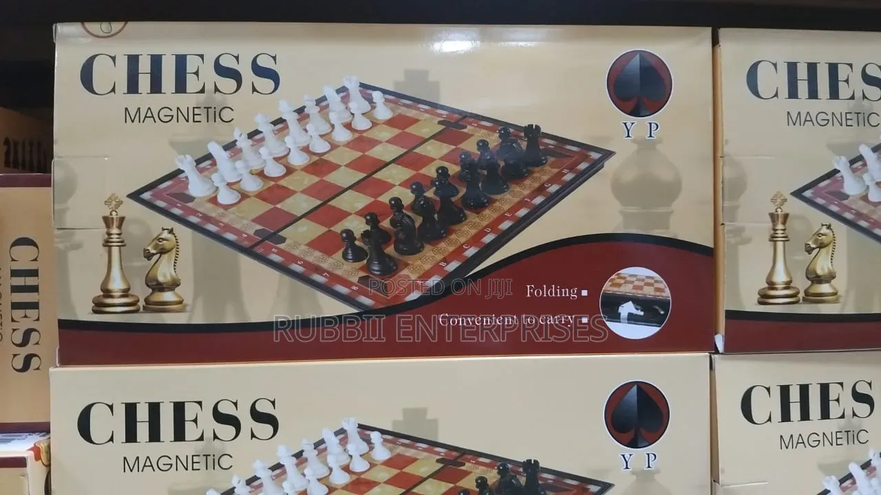 Foldable Magnetic Chess