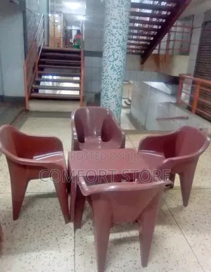 Coffee Brown Dinning With Sofa Plastic Chairs