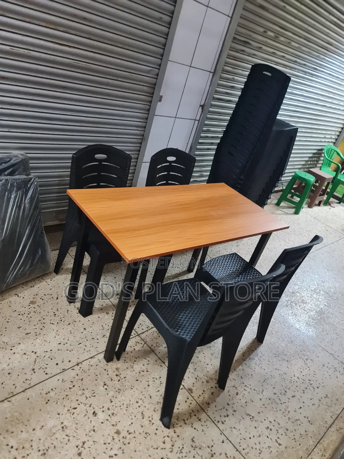 Ratten Wooden Foldable Dining Table and Chairs