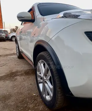 Nissan Juke 2011 White