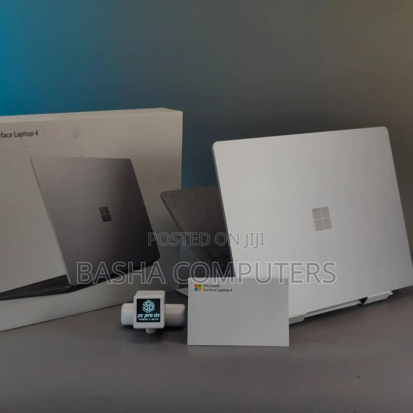 New Laptop Microsoft Surface 8GB Intel Core i7 SSD 256GB