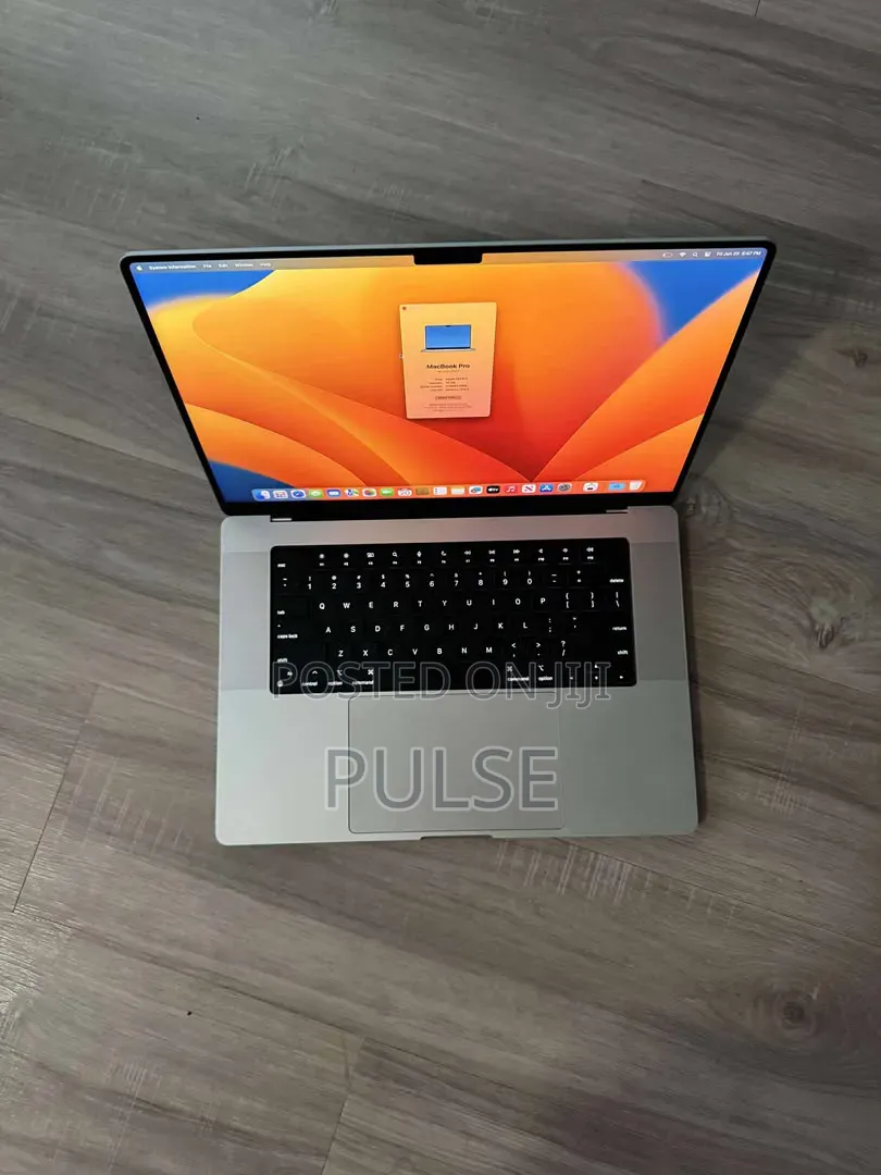 Laptop Apple MacBook Pro 2024 M4 16GB Apple M4 Pro SSD 512GB