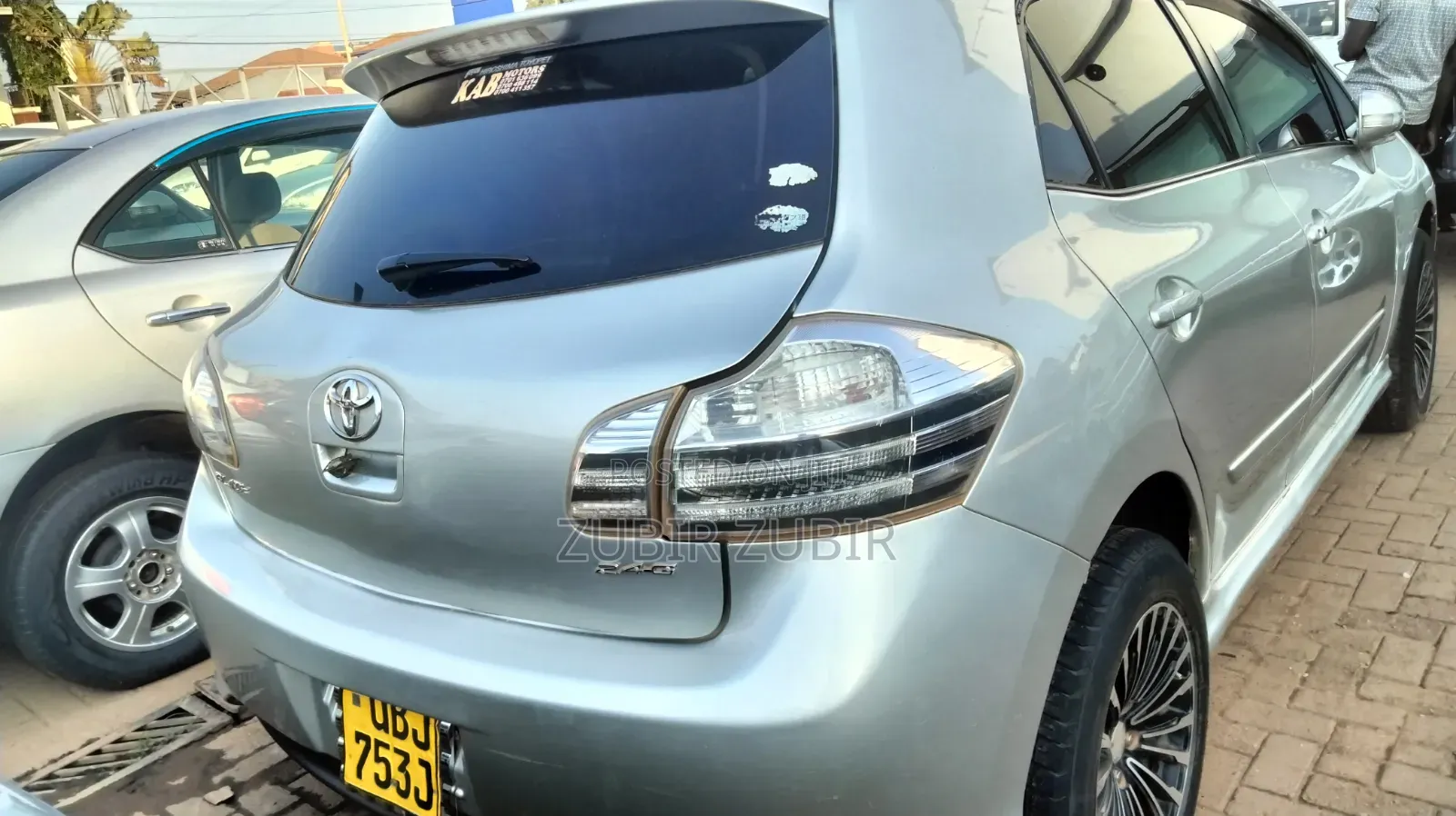 Toyota Blade 2009 Silver