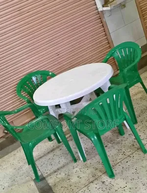 Village Cafe Hotel and Restaurant Dinner Plastic Fine Dinning