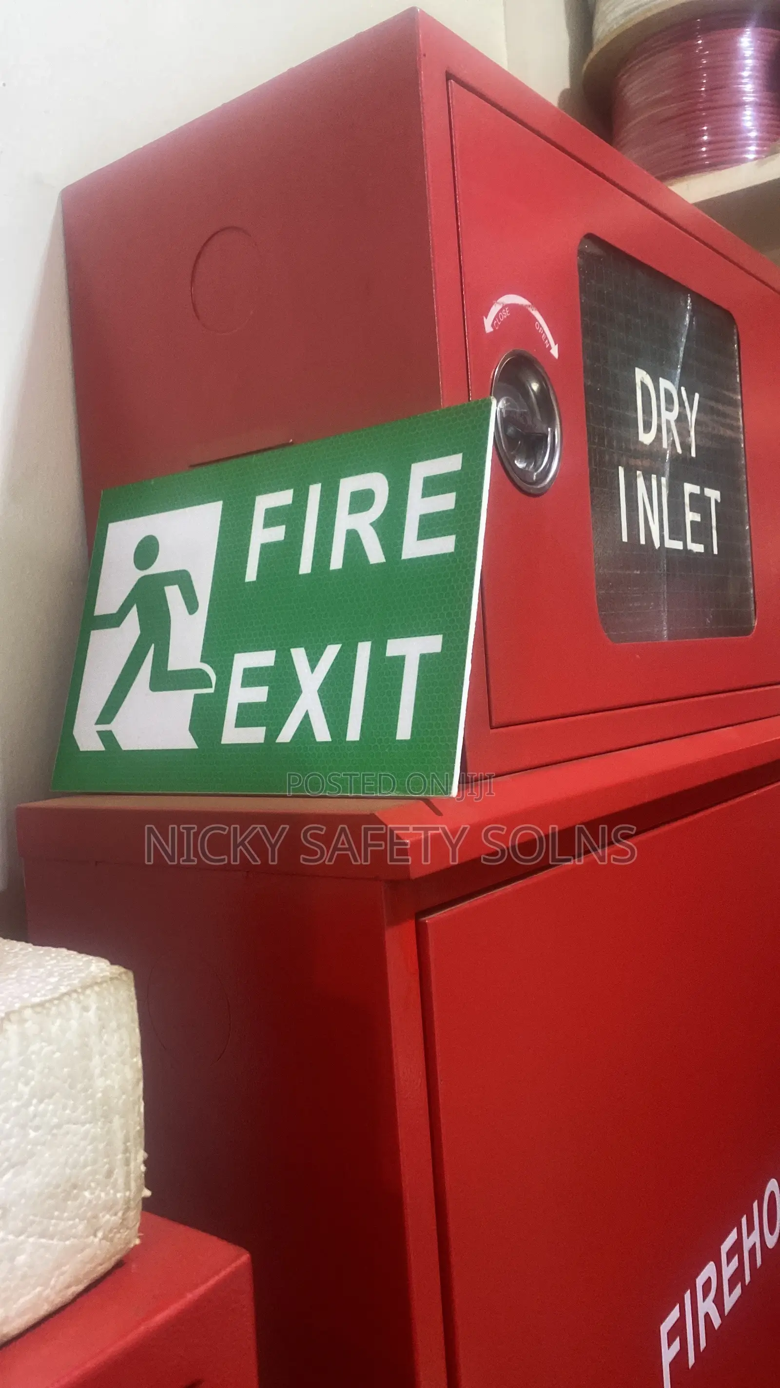 Fire Exit Synages