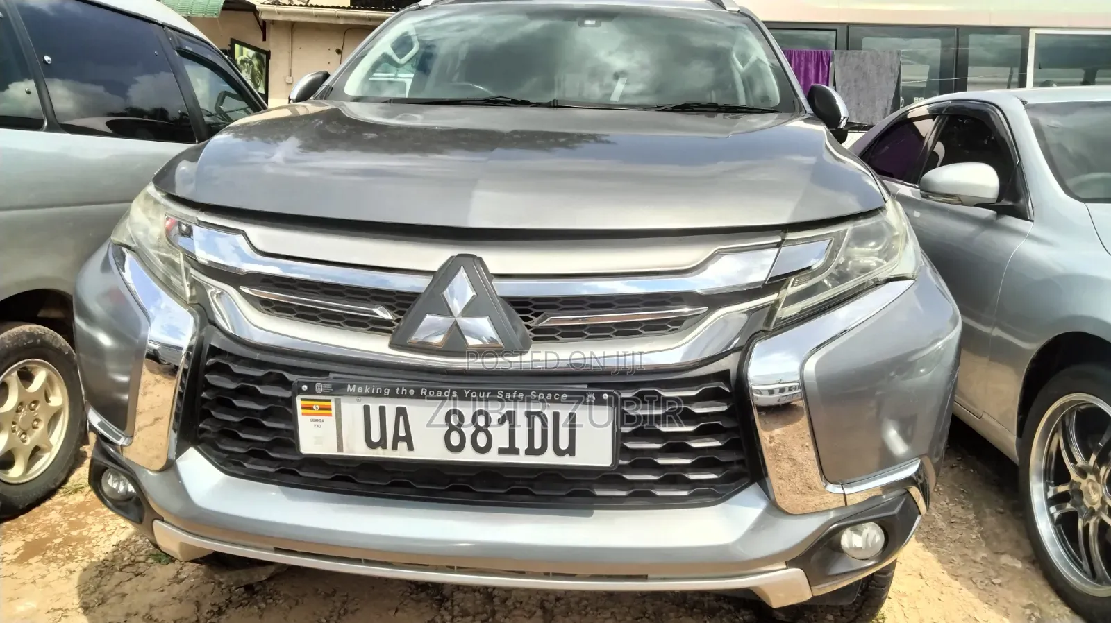 Mitsubishi Pajero 2016 Gray