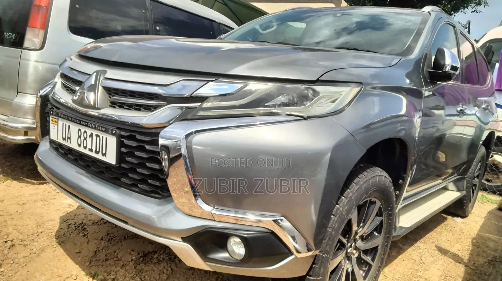 Mitsubishi Pajero 2016 Gray