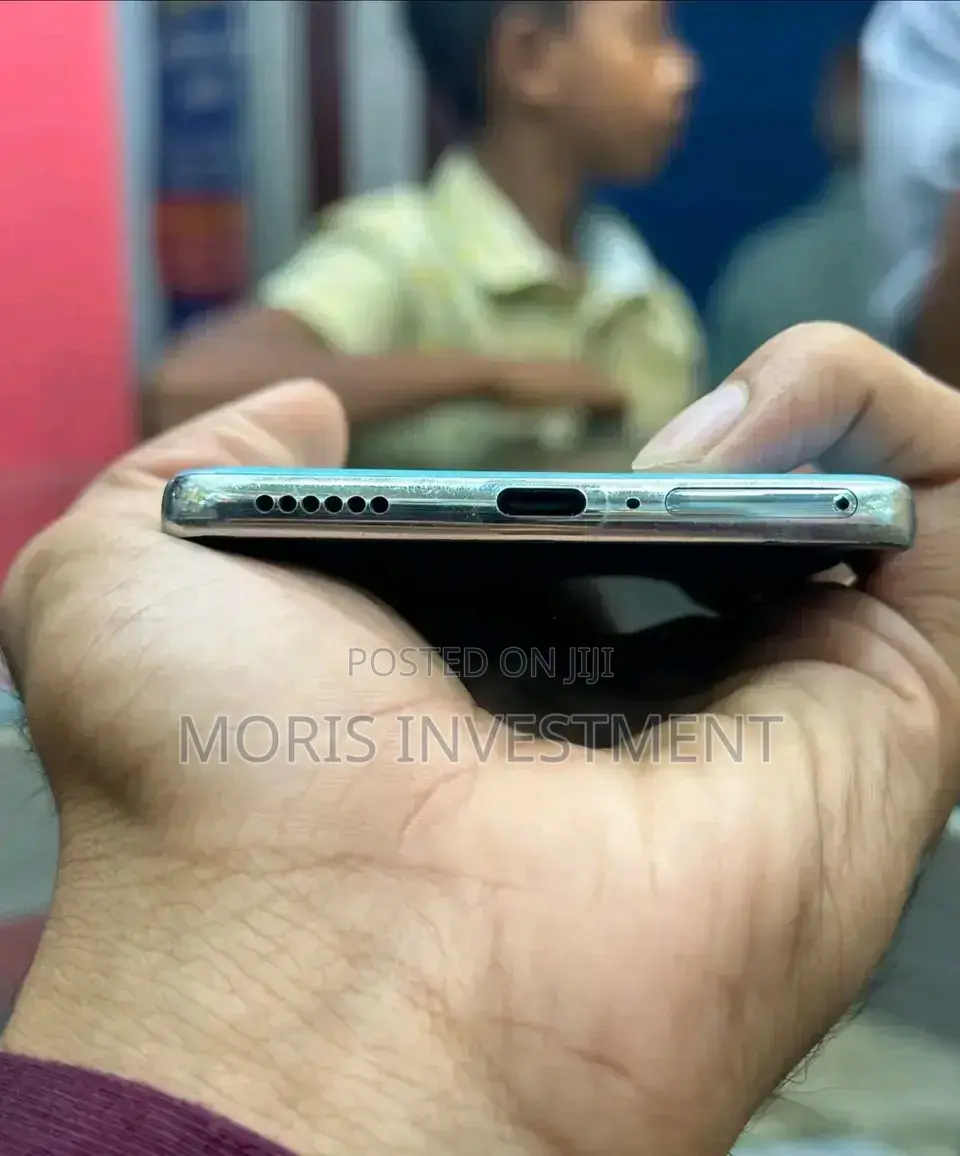 New Tecno Camon 40 Pro 5G 256 GB Blue