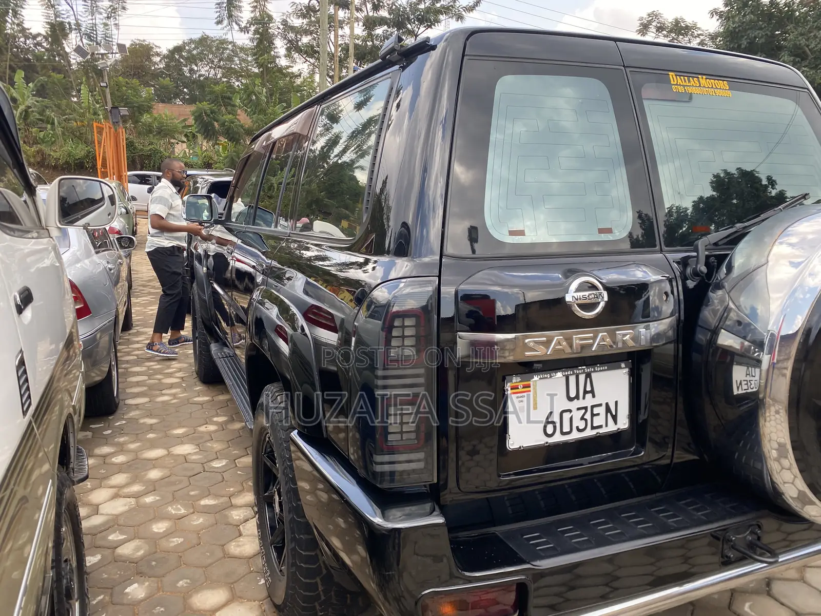 Nissan Patrol 2010 Black