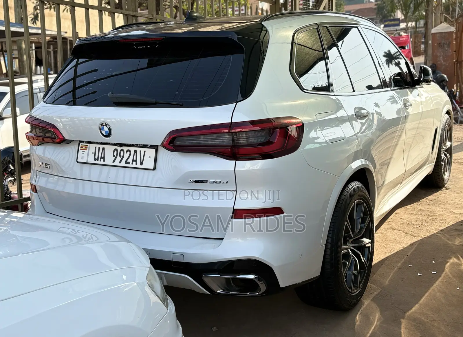 BMW X5 xDrive40i 2022 White
