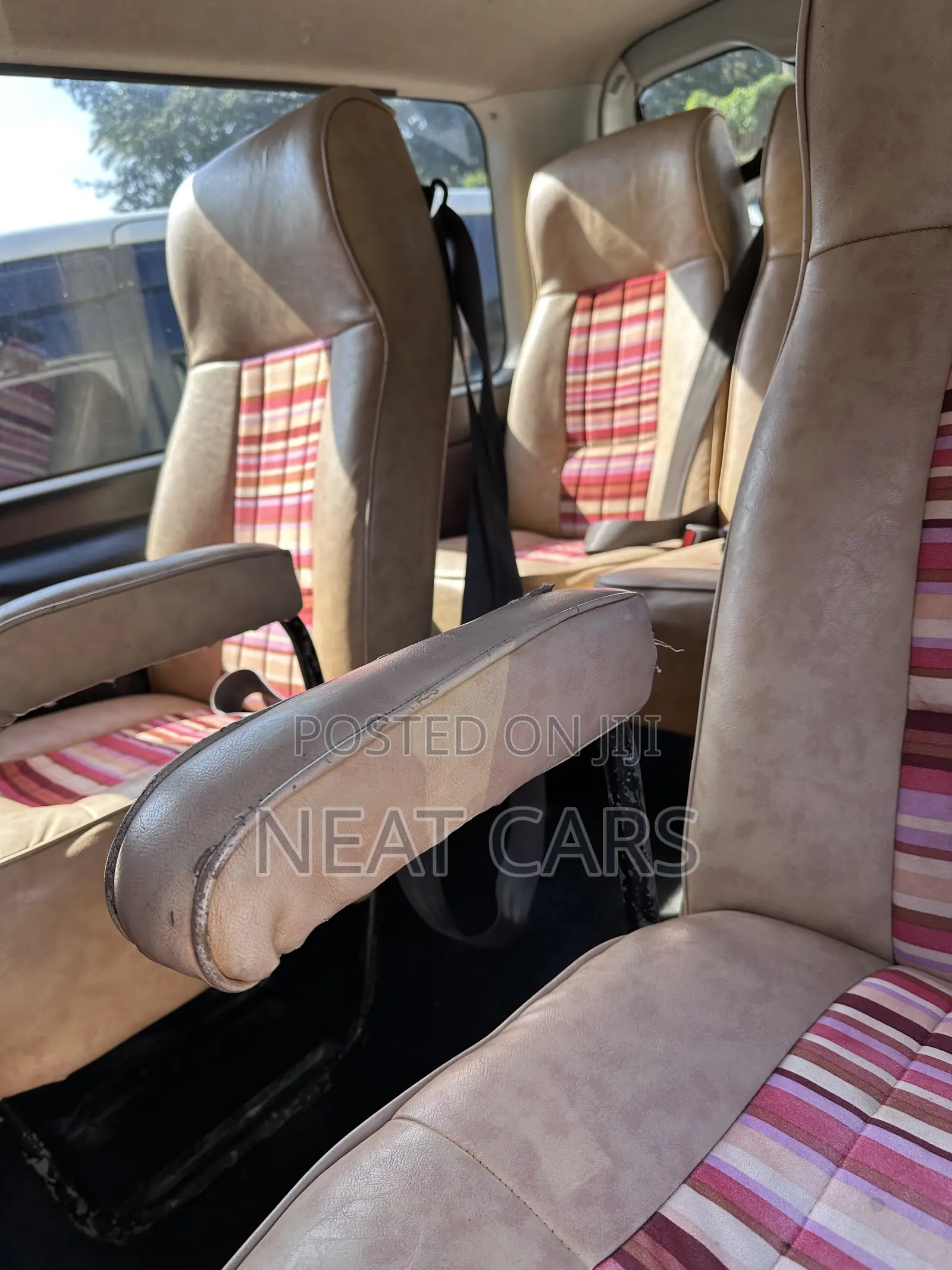 Toyota HiAce 2009 White