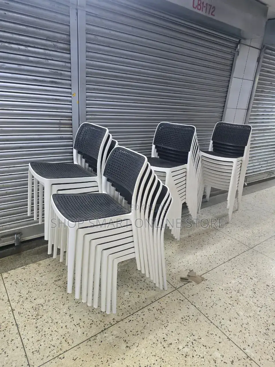 White House Black Design Plastic Chairs Plastic Chairs