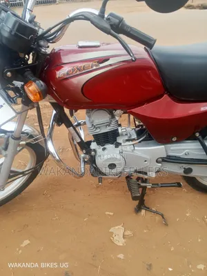 Bajaj Boxer 100 2025 Red