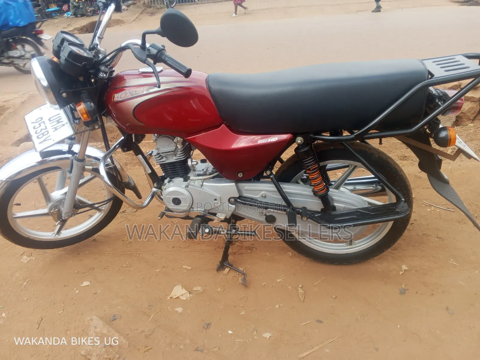 Bajaj Boxer 100 2025 Red