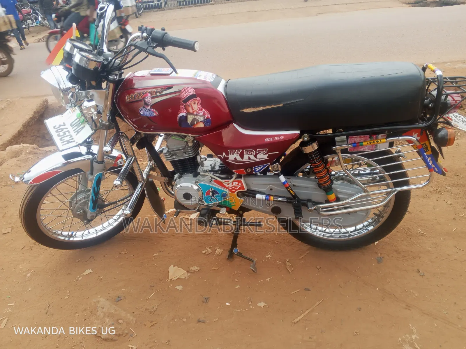 Bajaj Boxer 100 2025 Red