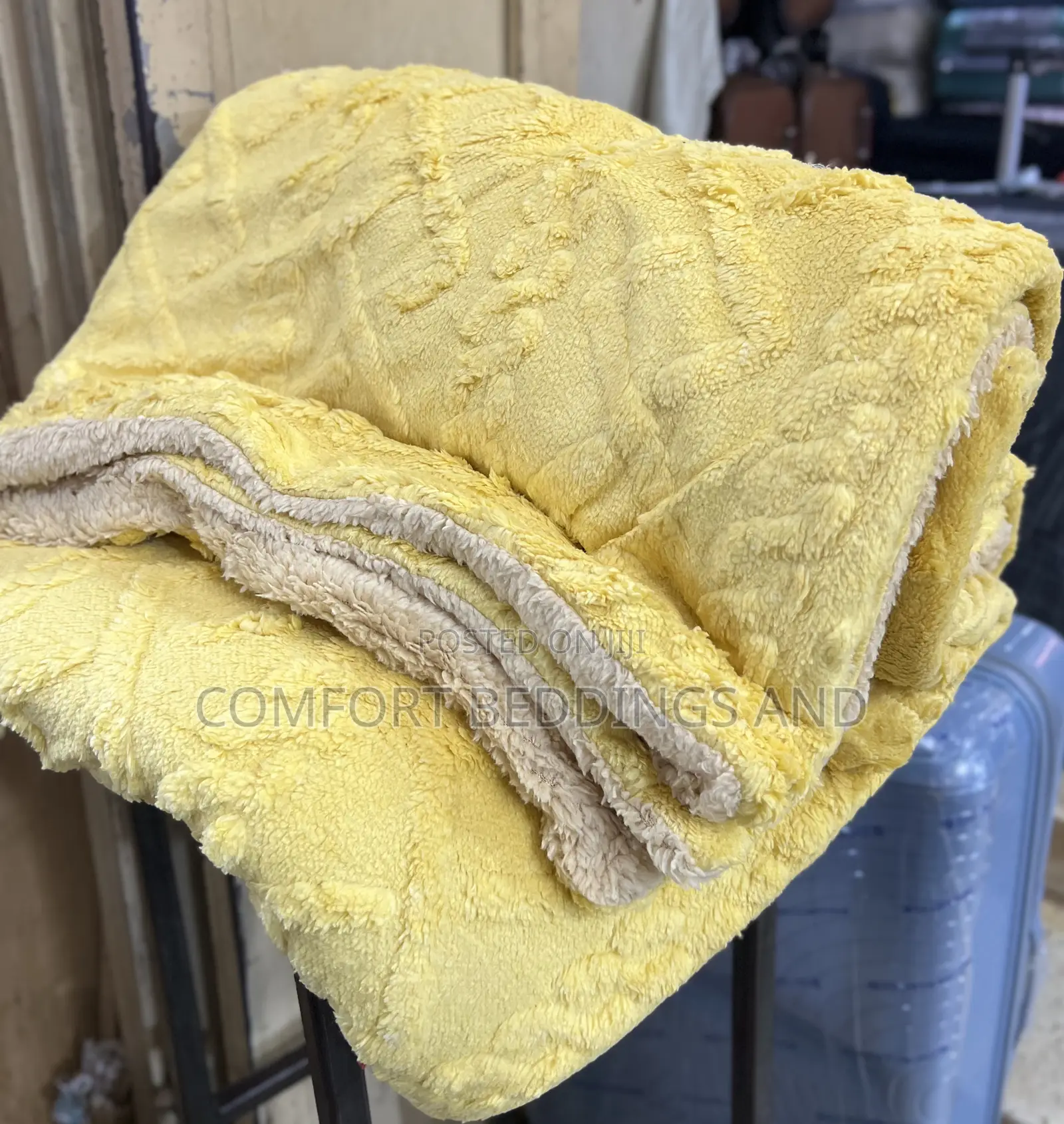 Textured Soft Blankets Yellow