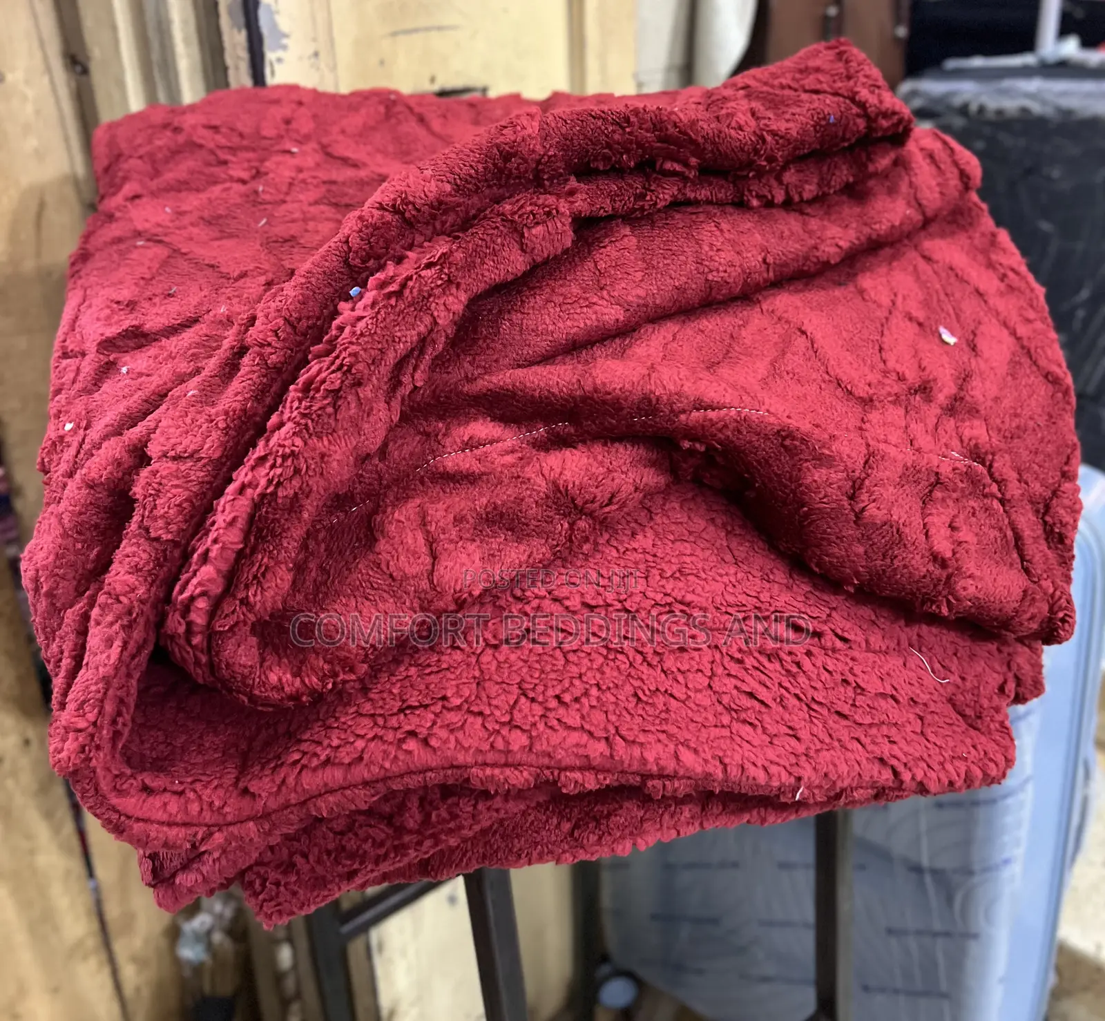 Textured Soft Blankets Maroon