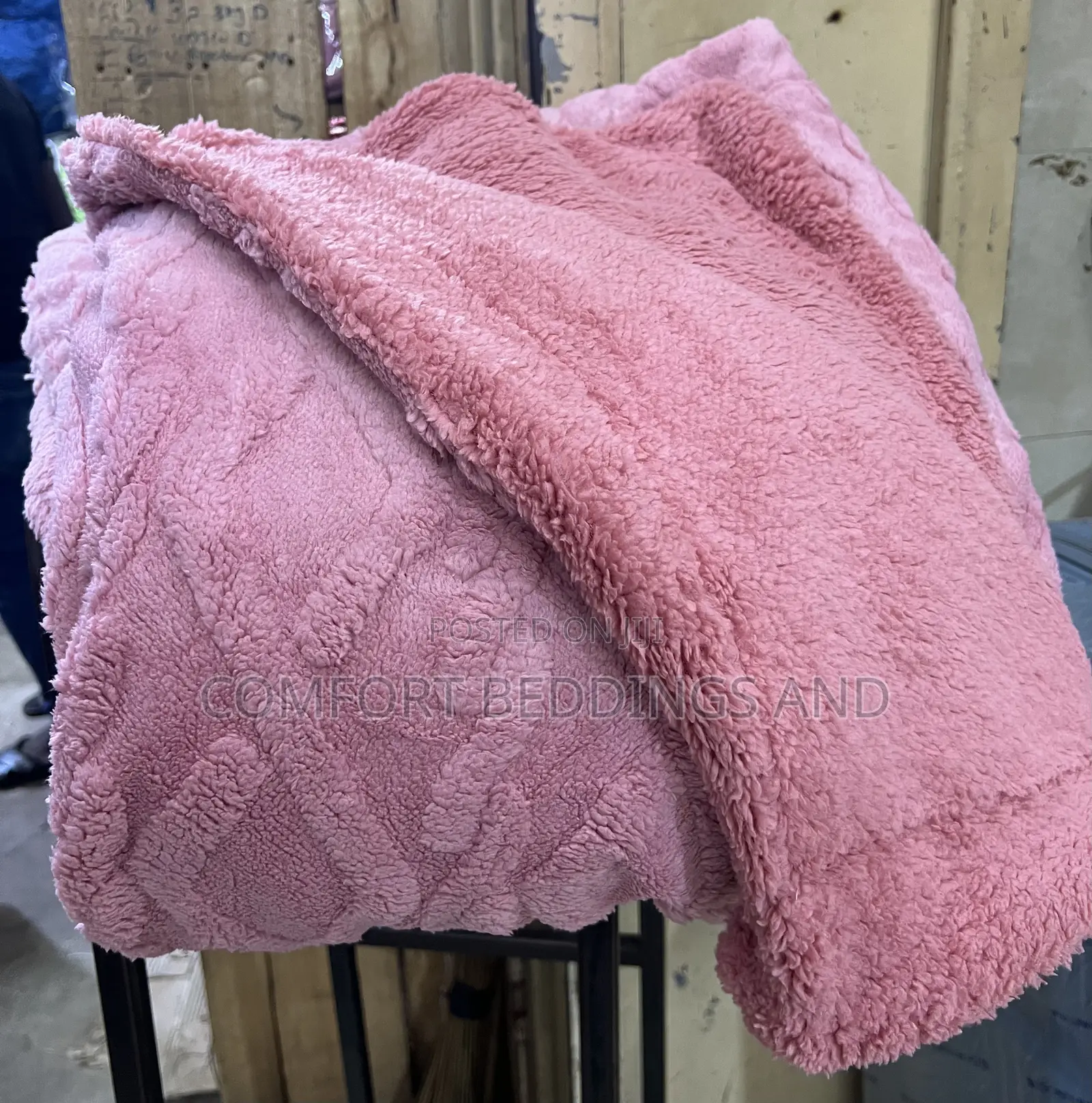 Textured Soft Blankets Pink