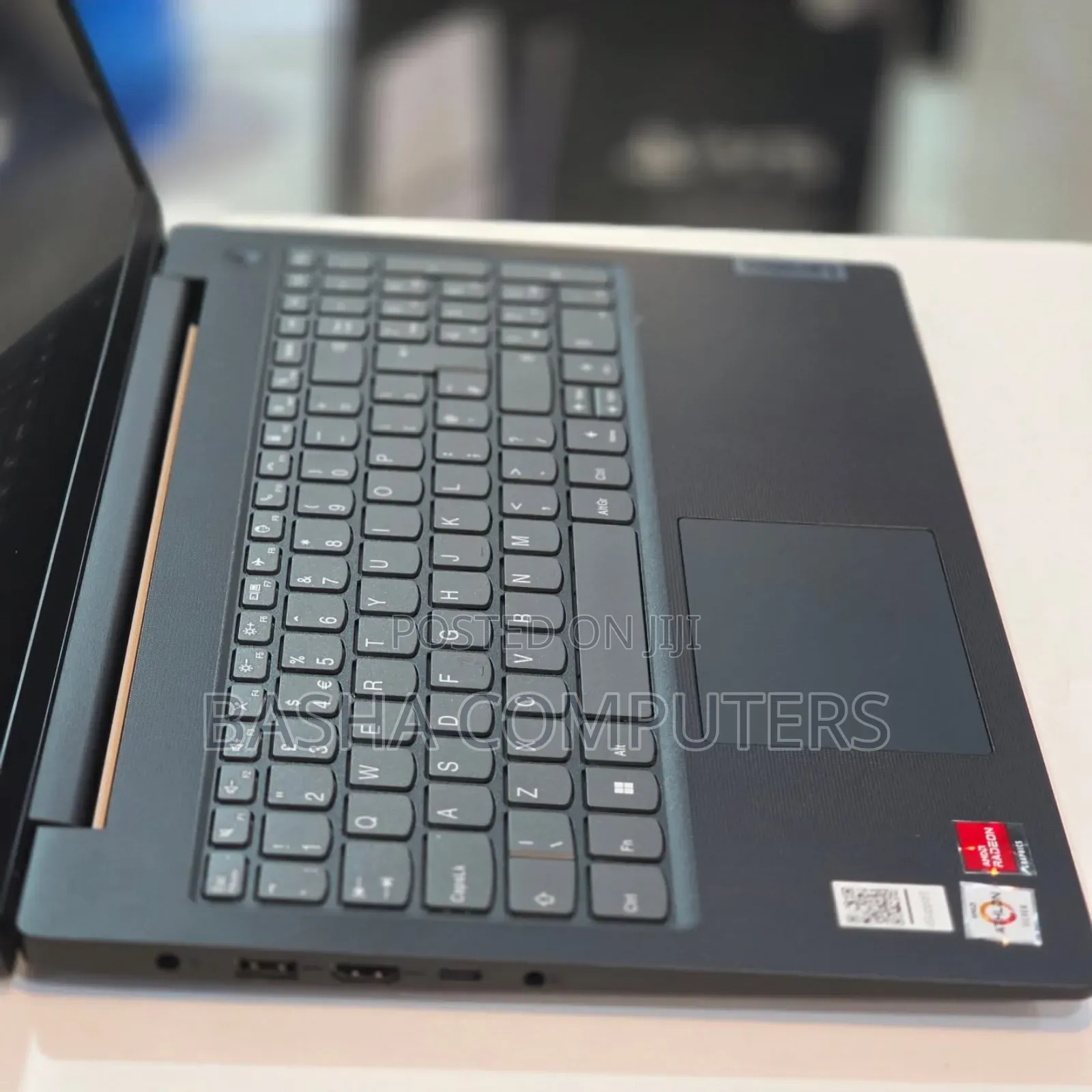 New Laptop Lenovo V15 16GB Intel Core i7 SSD 512GB
