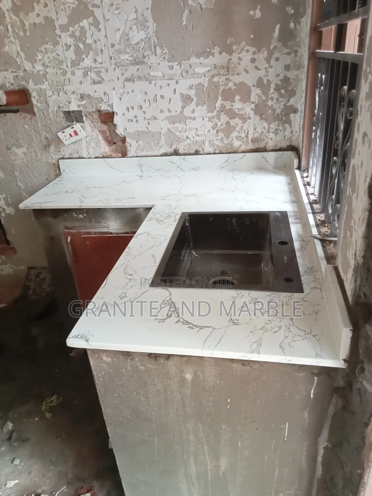 Carara-White-Granite