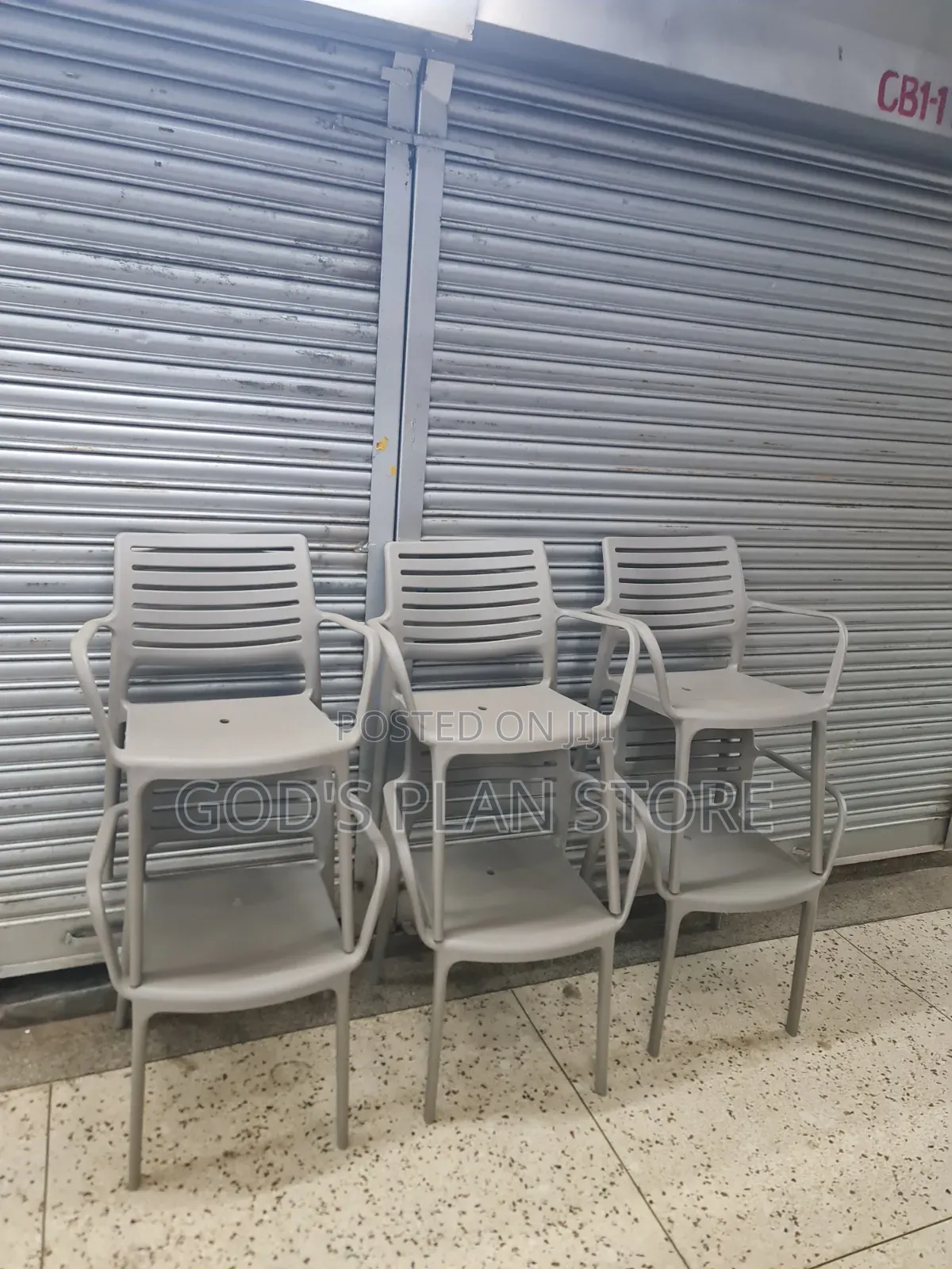 Great Outdoor Indoor Plastic Chairs Plastic Chairs