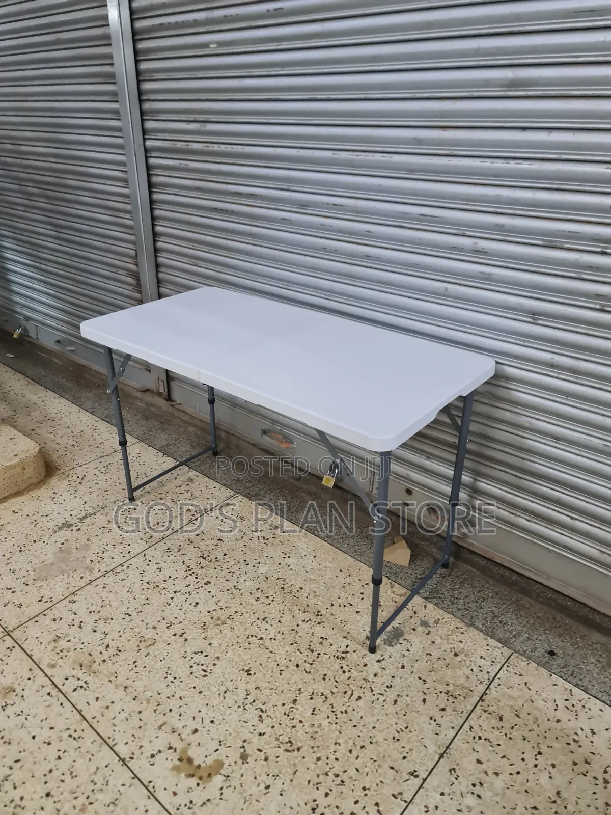 1.2m Foldable Plastic Table (White) Foldable Plastic Table