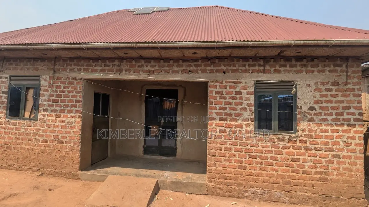 House for Sale – Matugga Kavule Galamba