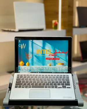 New Laptop HP Elite X2 1012 8GB Intel Core i7 SSD 256GB