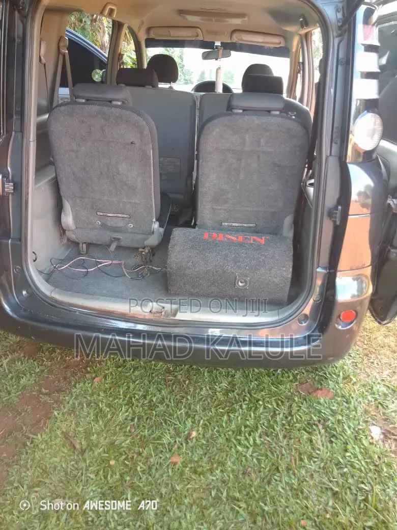 Toyota Ractis 2008 Gray