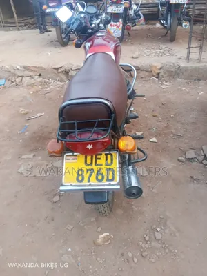 Bajaj Boxer 100 2022 Red