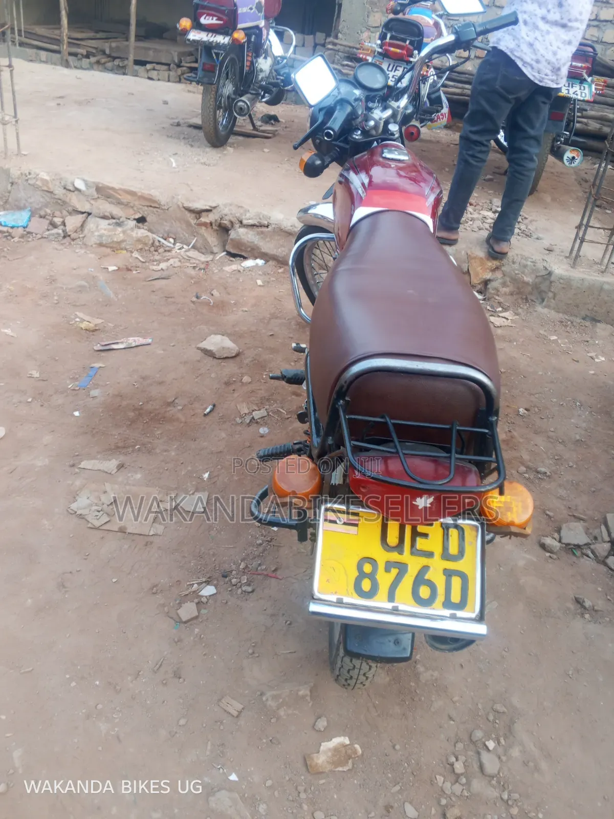 Bajaj Boxer 100 2022 Red