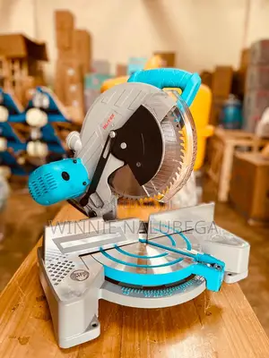 Miter Cutting Saw