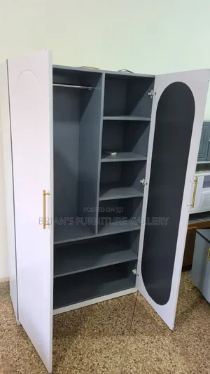 Closet/Wardrobe