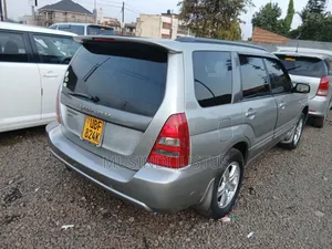 Subaru Forester 2005 Silver