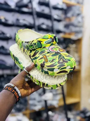 Crocs Classic Clog a Bathing Ape (Bape) Abc Camo