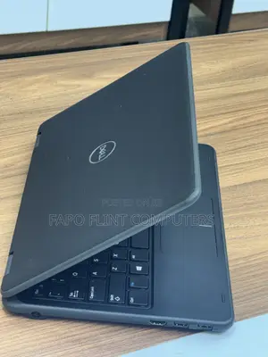 Laptop Dell Latitude 3190 2-in-1 4GB Intel Celeron SSD 128GB