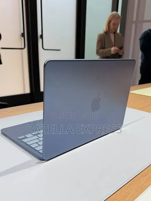 New Laptop Apple MacBook Neo 2026 16GB SSD 512GB