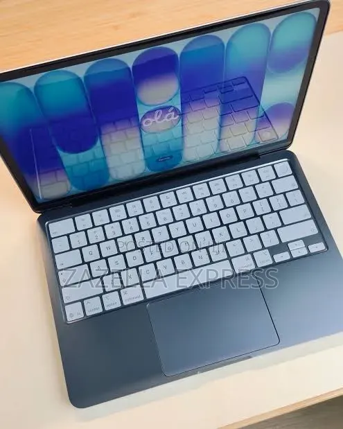 New Laptop Apple MacBook Neo 2026 16GB SSD 512GB