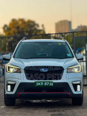 Subaru Forester 2018 White