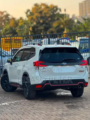 Subaru Forester 2018 White