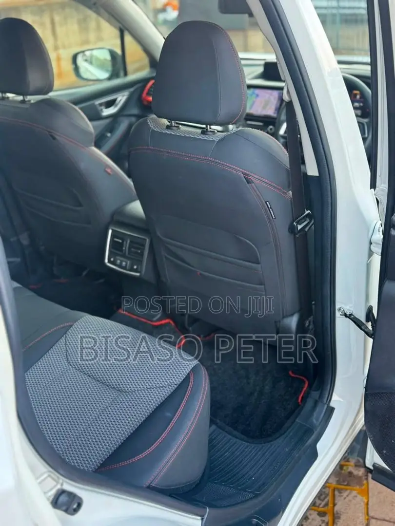 Subaru Forester 2018 White