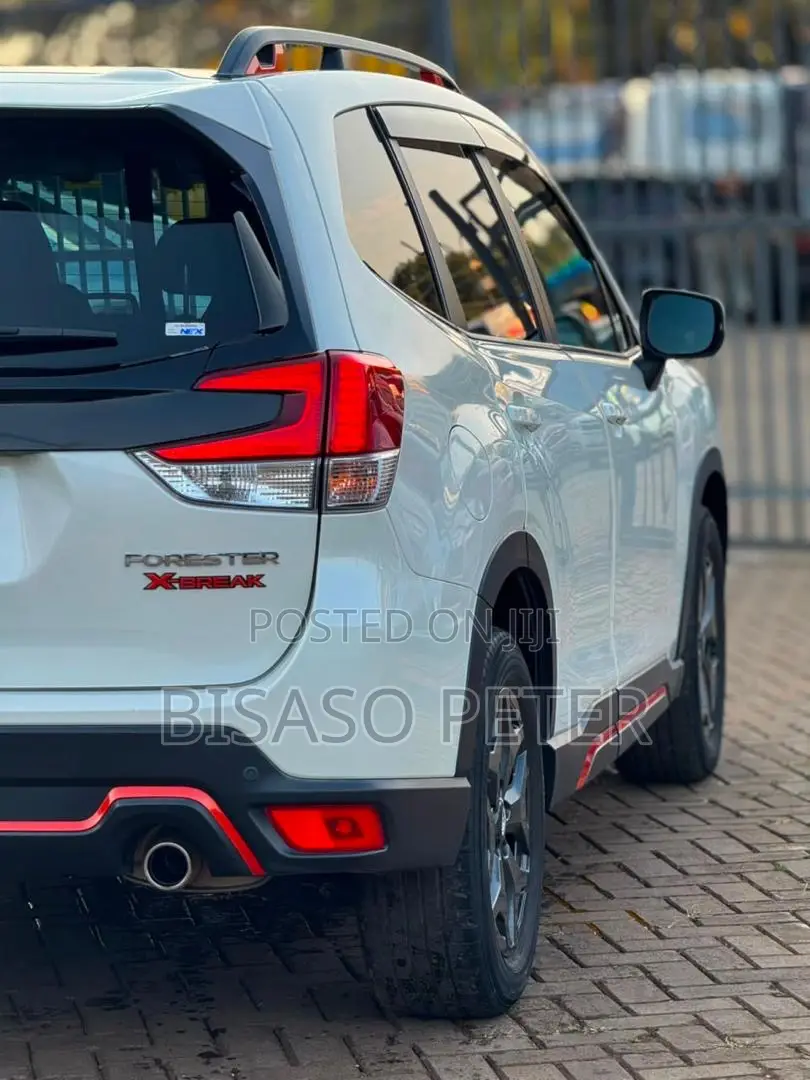 Subaru Forester 2018 White