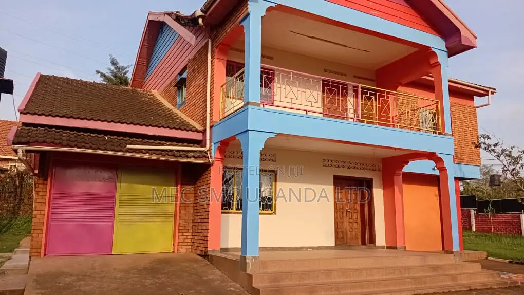 Future Learners Elementary School, Bukoto