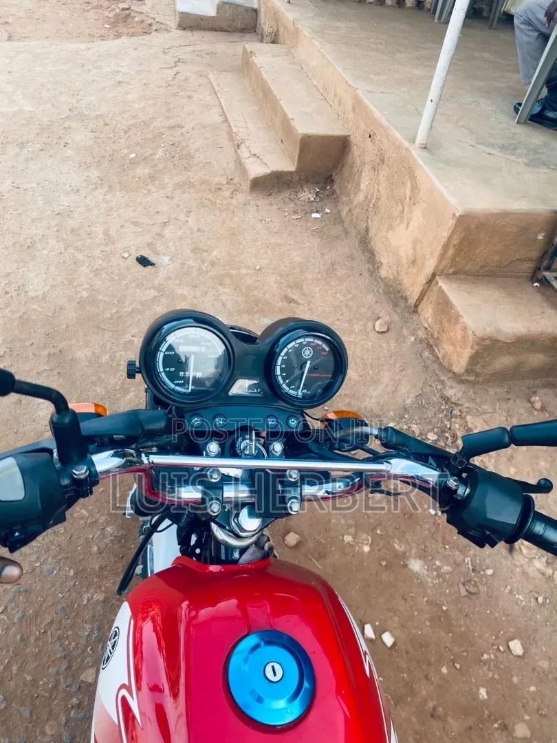 Yamaha YBR 2018 Red