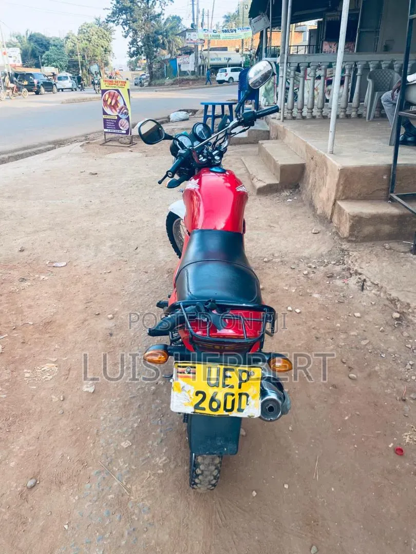 Yamaha YBR 2018 Red