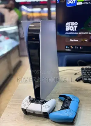 Playstation 5 Standard Digital Version. With 2 Controllers and 2 Games