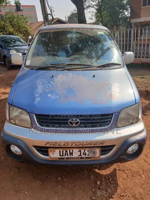 Toyota Noah 2005 Blue