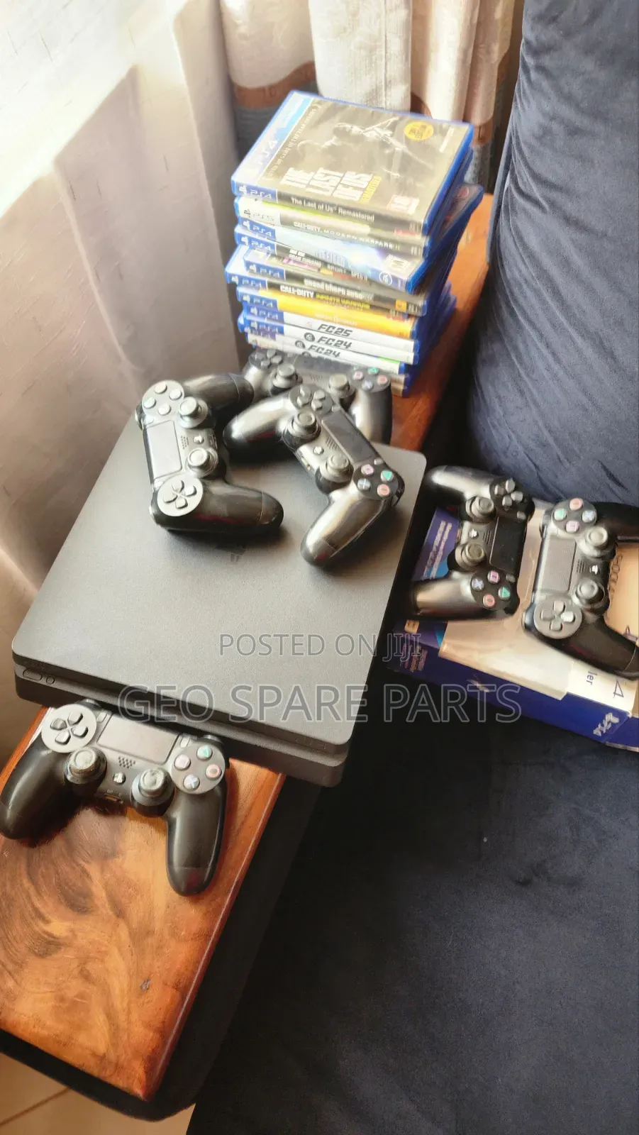Play Station 4